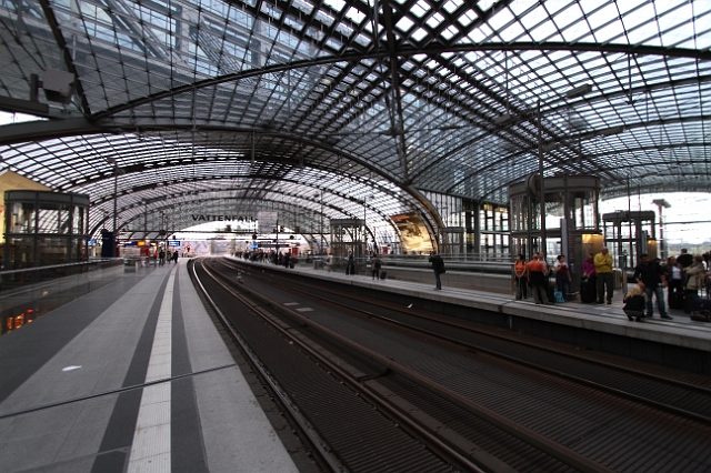 200 Hauptbahnhof.JPG